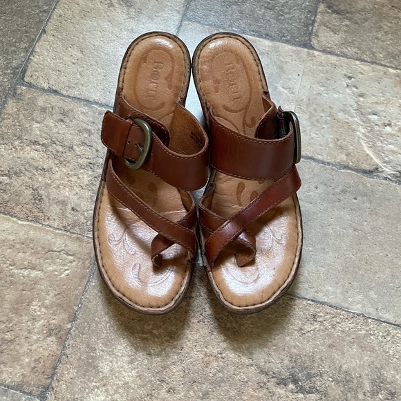 Women’s Born sandal - Picture 1 of 3